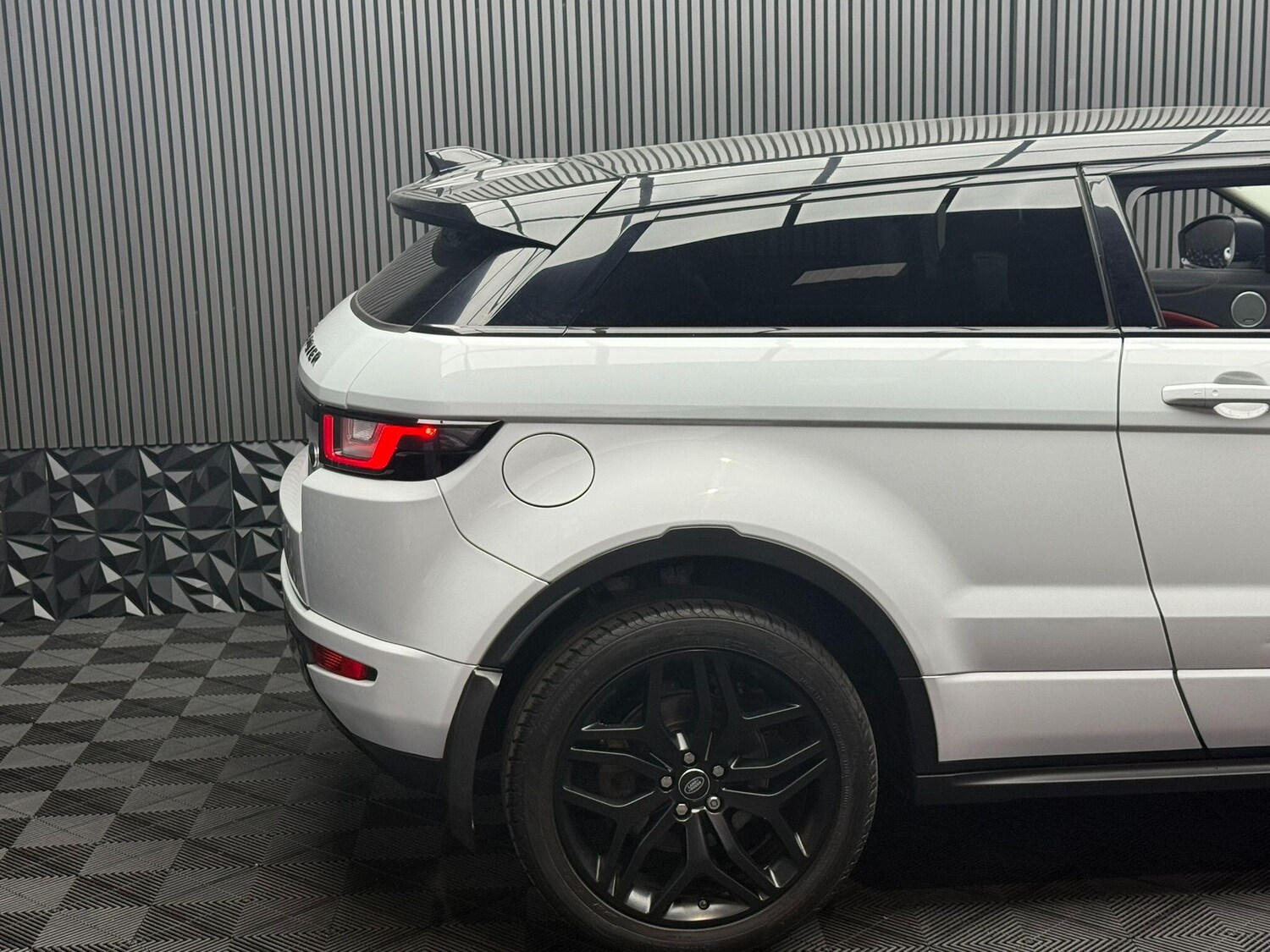 Used Land Rover Range Rover Evoque 2016 for sale - 76317737: Photo 71