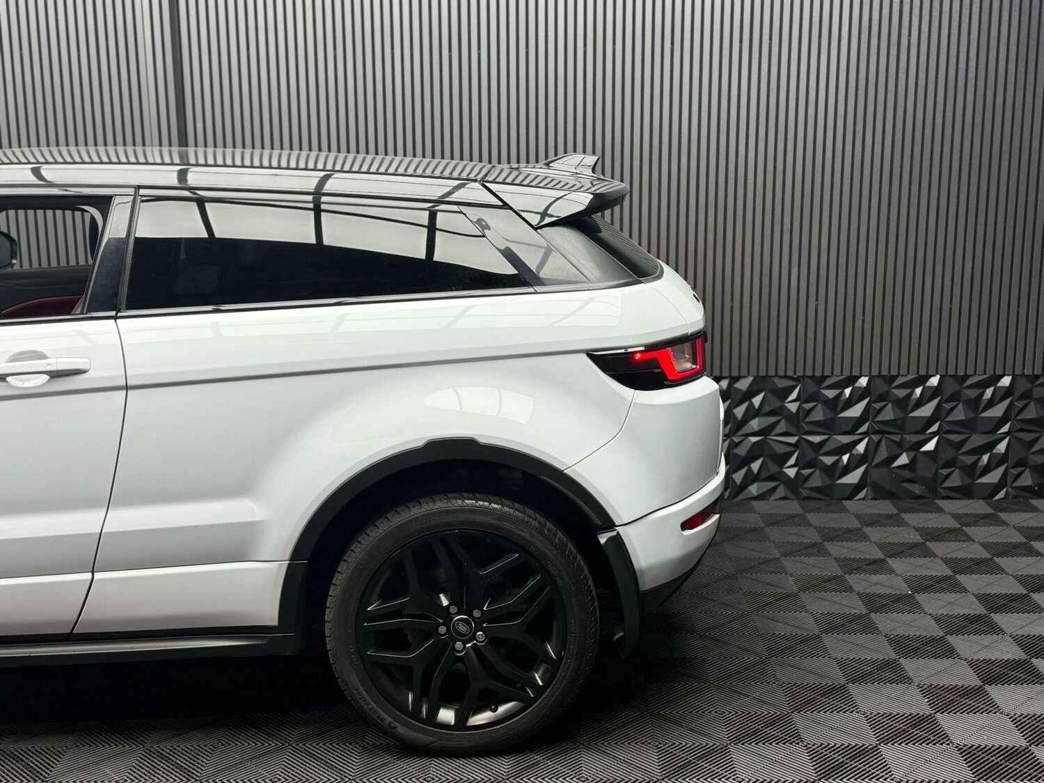 Used Land Rover Range Rover Evoque 2016 for sale - 76317737: Photo 73