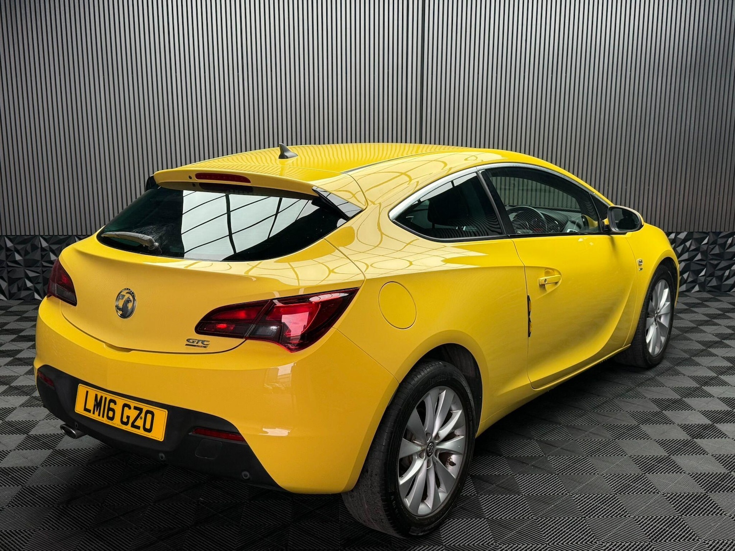 Used Vauxhall Astra GTC 2016 for sale - 77016388: Photo 17