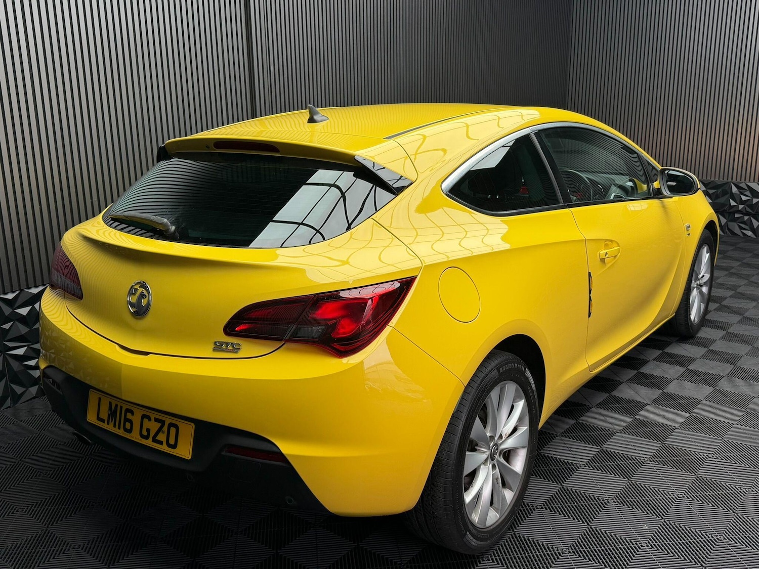 Used Vauxhall Astra GTC 2016 for sale - 77016388: Photo 18