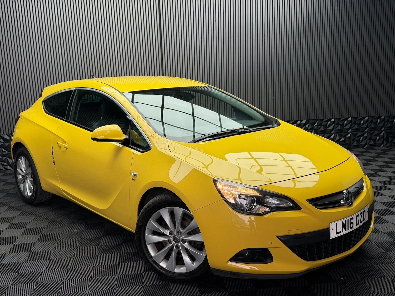 Used Vauxhall Astra GTC 2016 for sale - 77016388: Photo 6