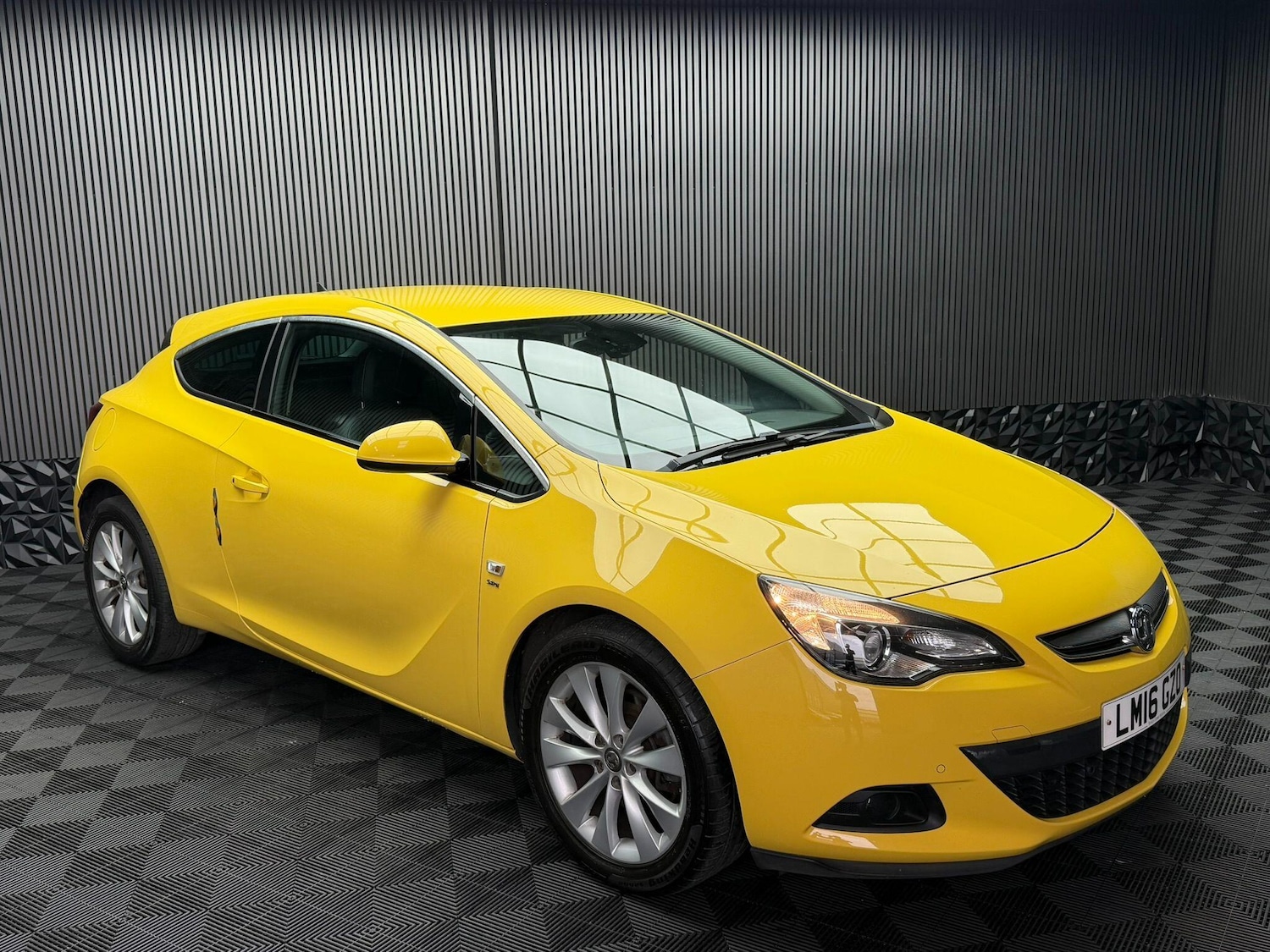 Used Vauxhall Astra GTC 2016 for sale - 77016388: Photo 7
