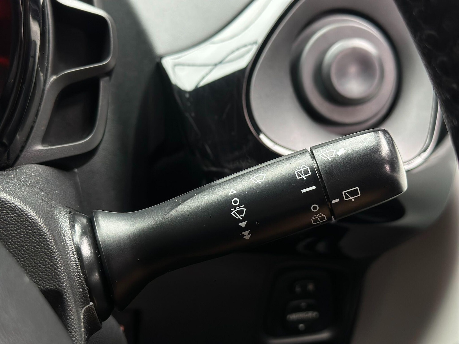 Used Peugeot 108 2017 for sale - 76317886: Photo 29