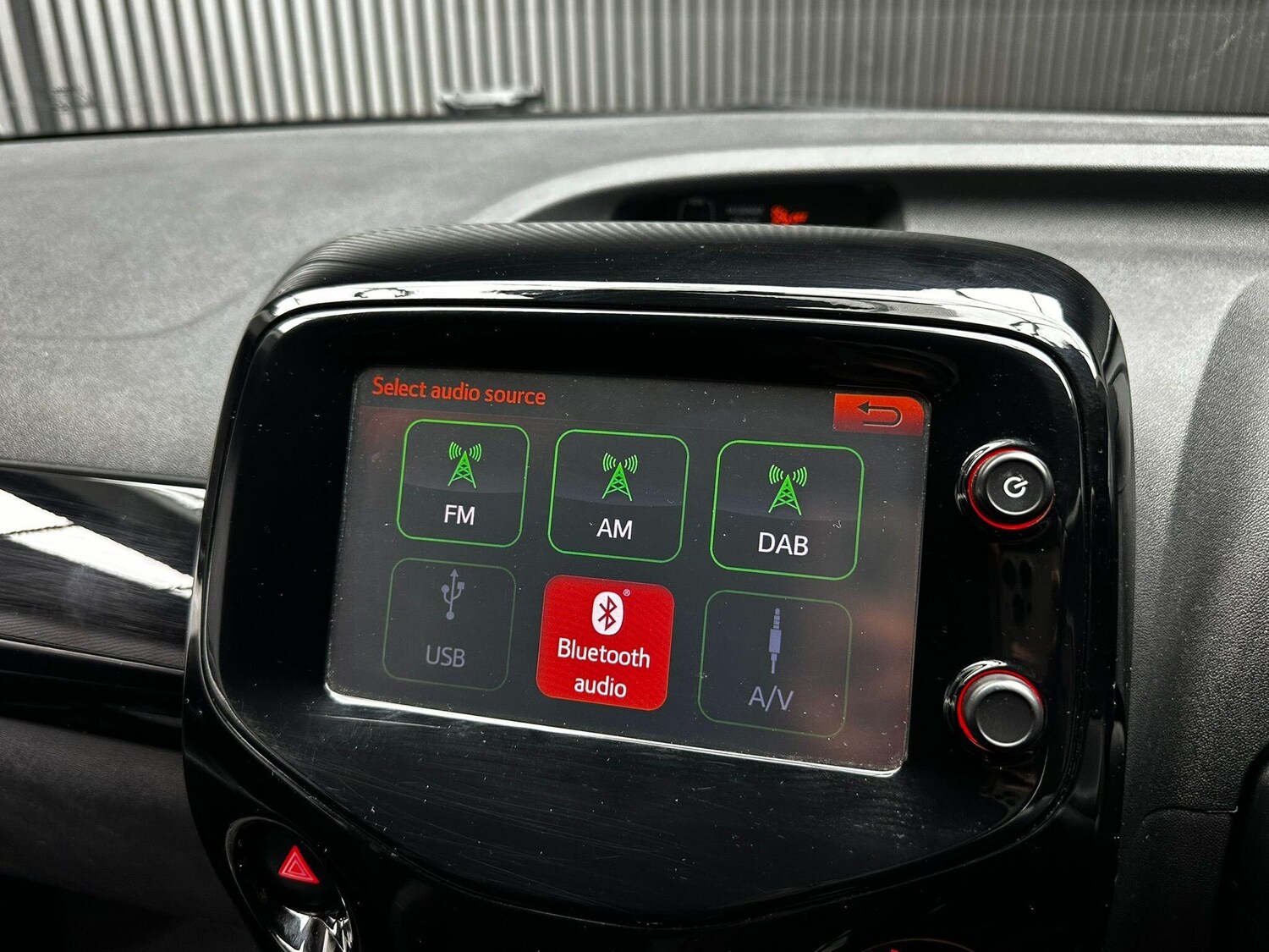 Used Peugeot 108 2017 for sale - 76317886: Photo 39