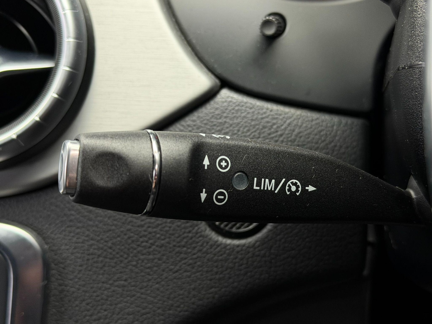 Used Mercedes-Benz CLA 2015 for sale - 77016793: Photo 28