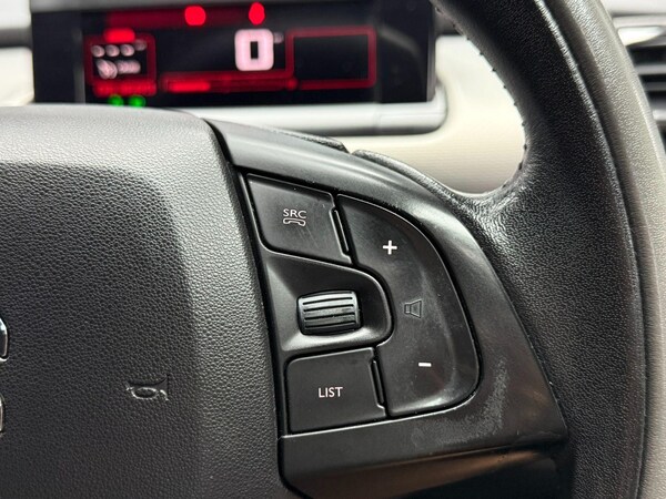 Used Citroen C4 Cactus 2016 for sale - 76317987: Photo 30