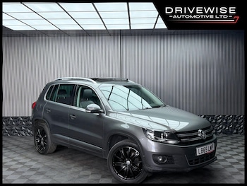 Used Volkswagen Tiguan 2016 for sale - 79374297: Photo