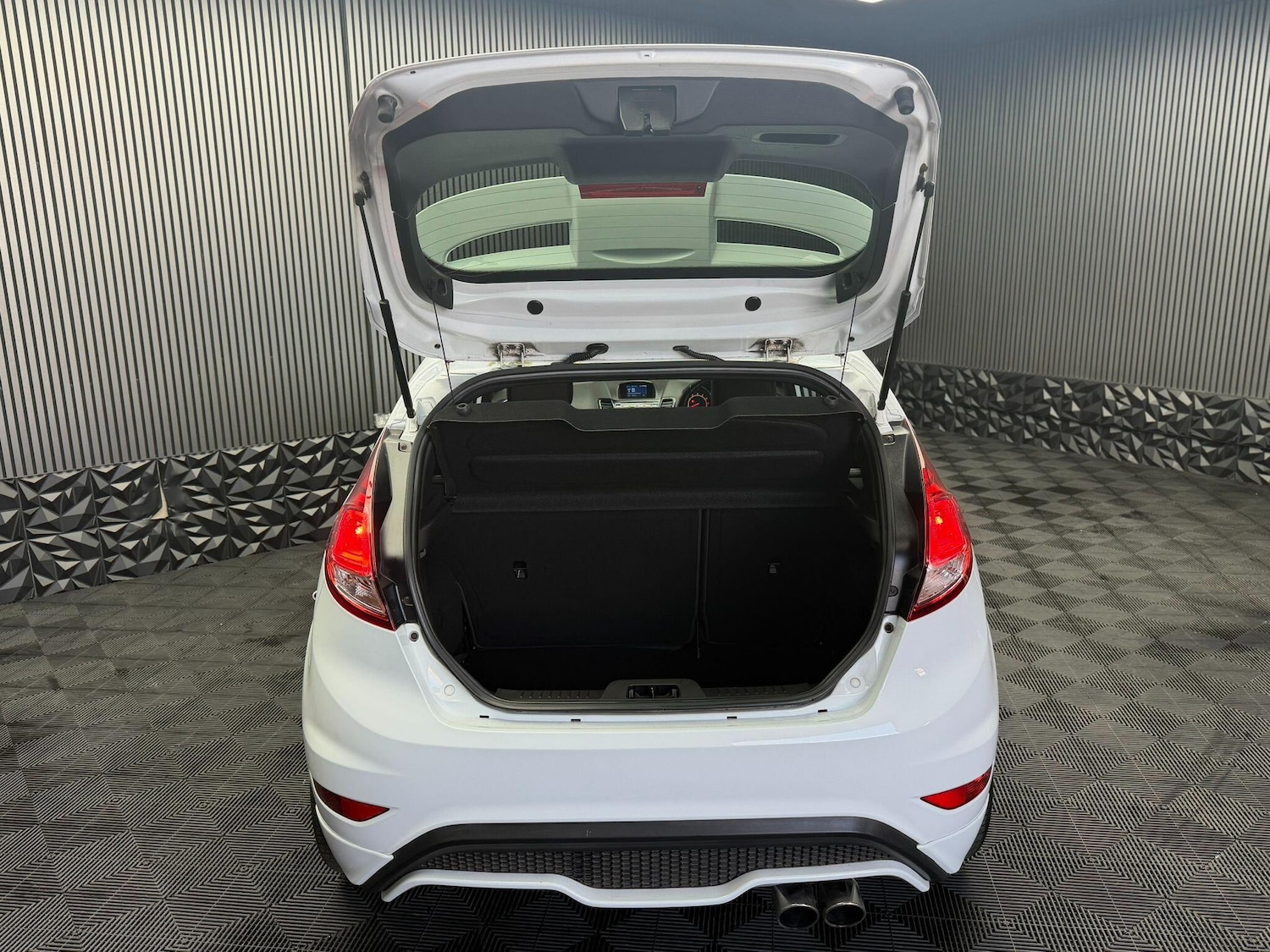 Used Ford Fiesta for sale - 77769496: Photo 46