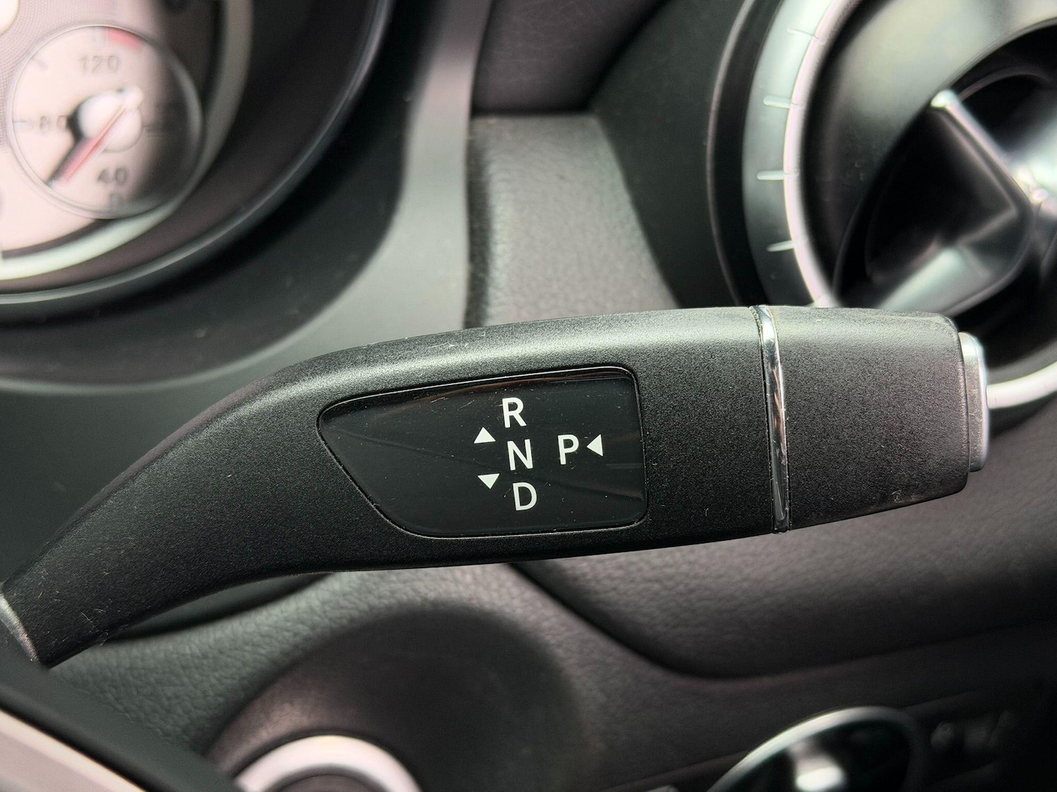 Used Mercedes-Benz CLA 2015 for sale - 77909350: Photo 30