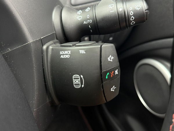 Used Renault Megane 2014 for sale - 76318200: Photo 32