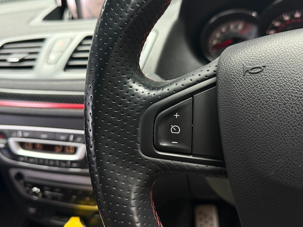 Used Renault Megane 2014 for sale - 76318200: Photo 39