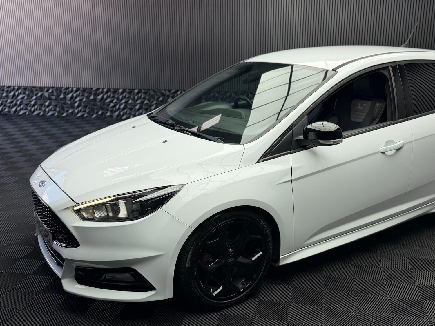 Used Ford Focus 2015 for sale - 77646733: Photo 10