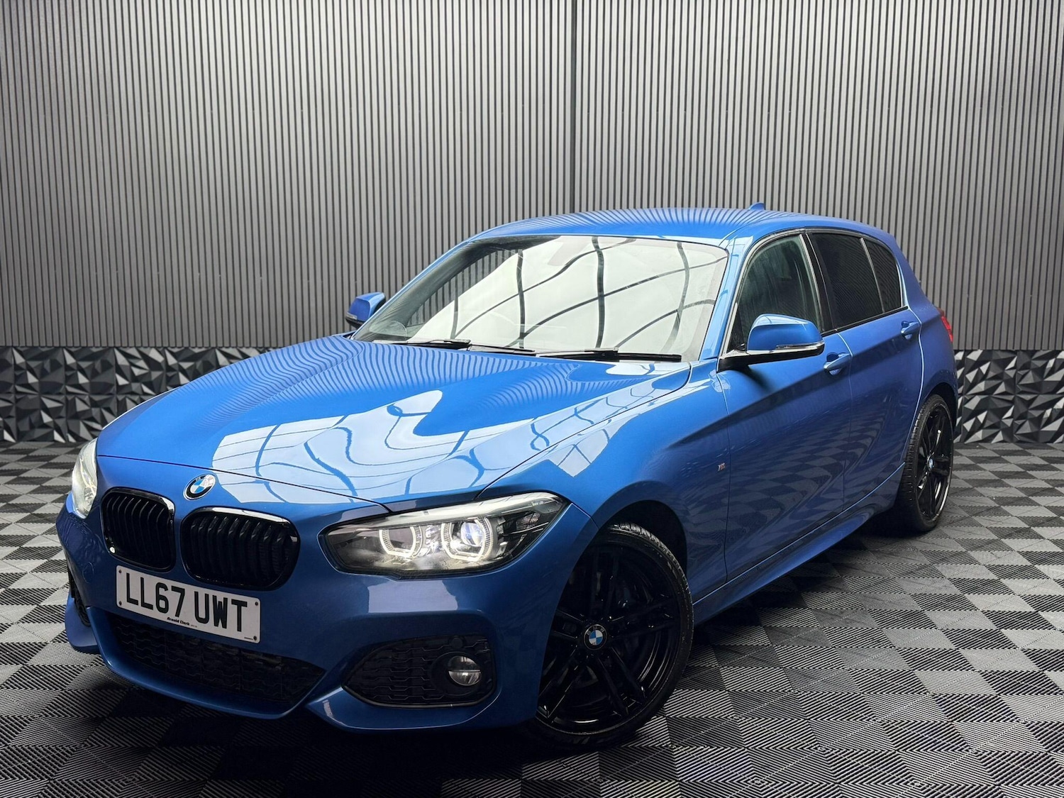 Used BMW 1 Series 2017 for sale - 77053960: Photo 4