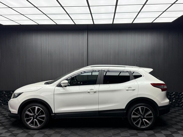 Used Nissan Qashqai 2015 for sale - 76318128: Photo 13