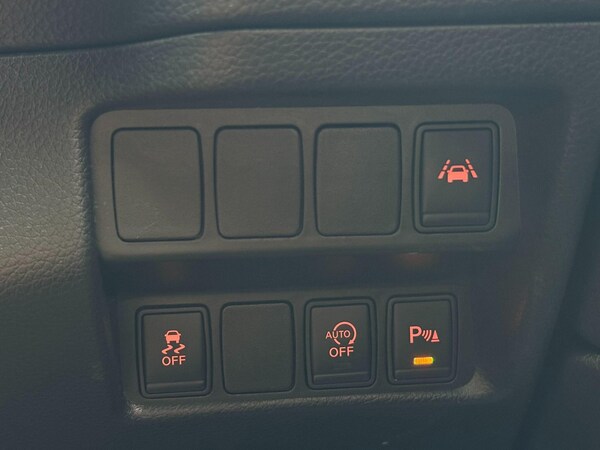 Used Nissan Qashqai 2015 for sale - 76318128: Photo 28