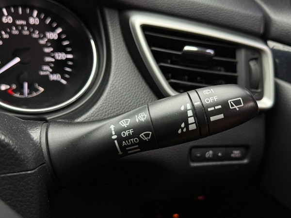 Used Nissan Qashqai 2015 for sale - 76318128: Photo 33