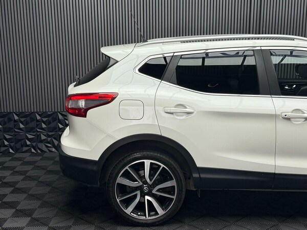 Used Nissan Qashqai 2015 for sale - 76318128: Photo 38