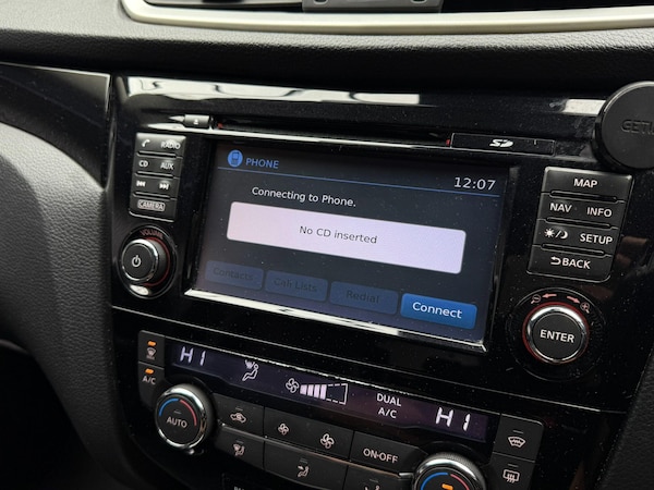 Used Nissan Qashqai 2015 for sale - 76318128: Photo 42