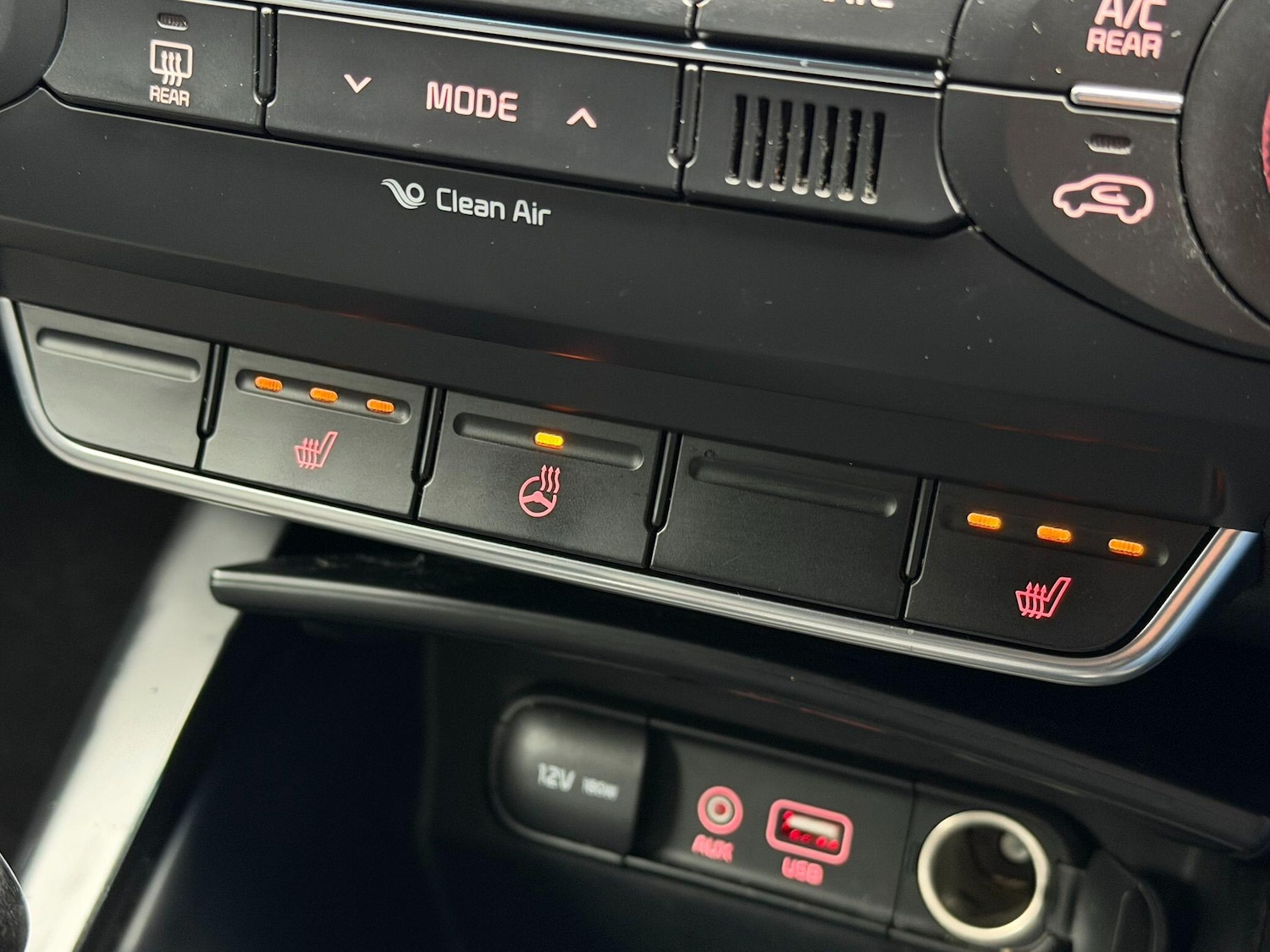 Used Kia Sorento 2015 for sale - 77376673: Photo 28