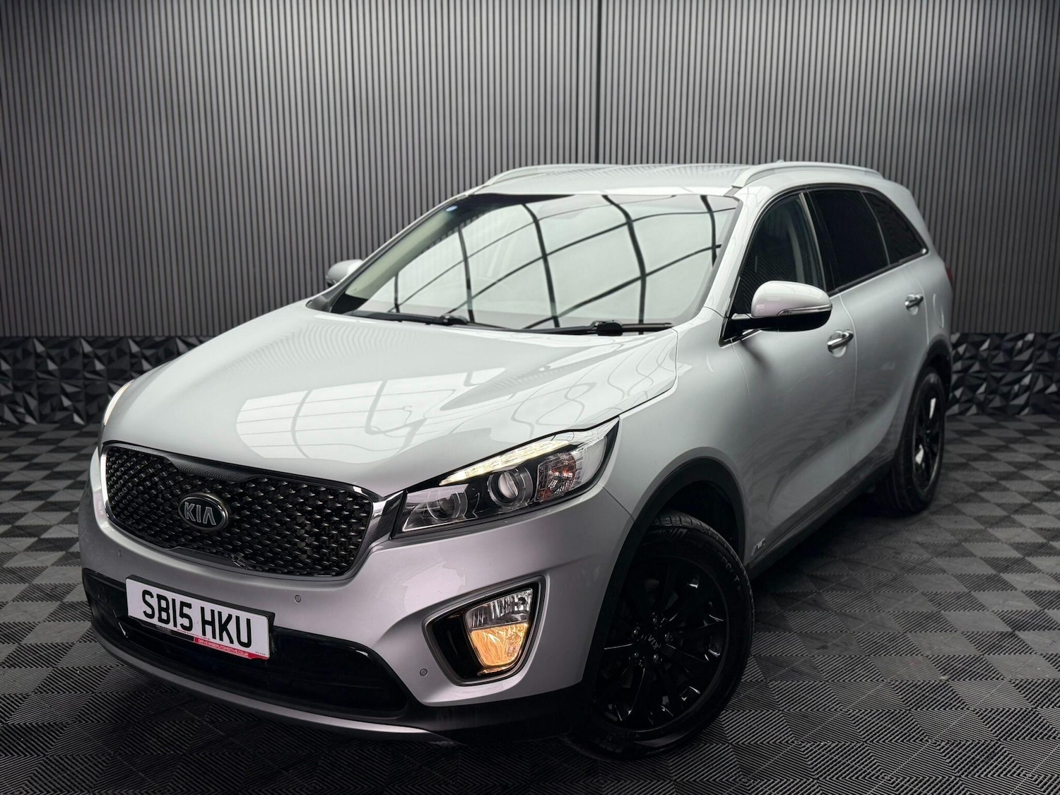 Used Kia Sorento 2015 for sale - 77376673: Photo 4