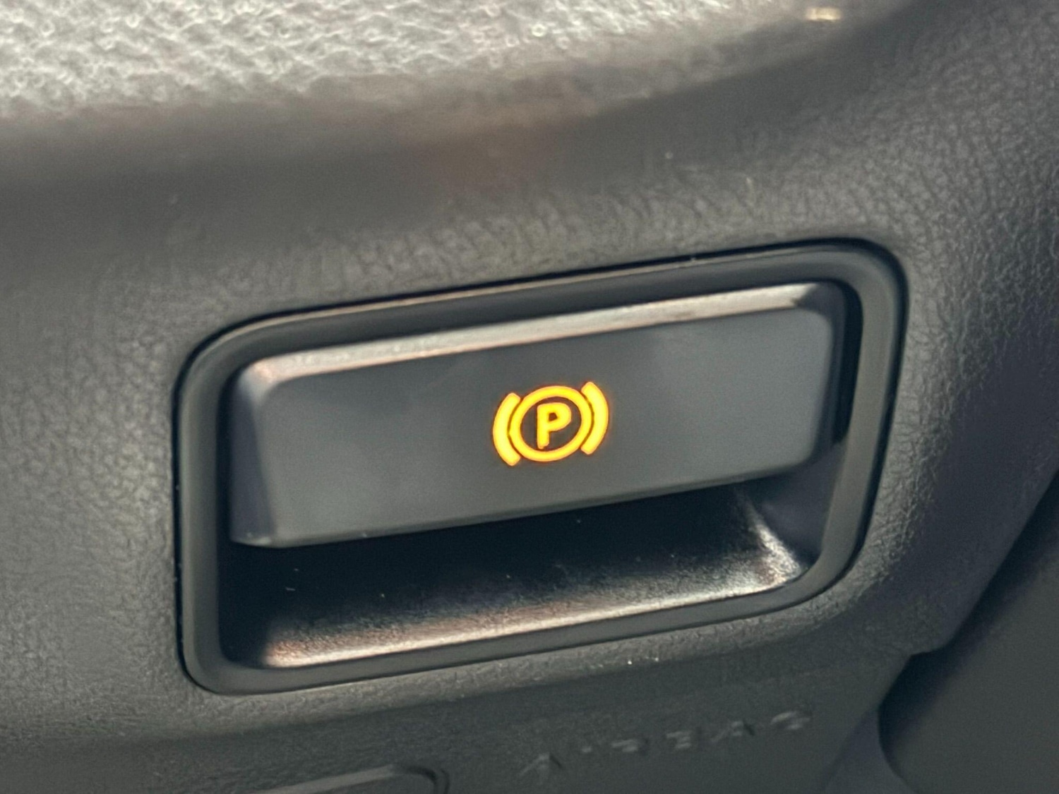 Used Mercedes-Benz GLA 2014 for sale - 77376661: Photo 32