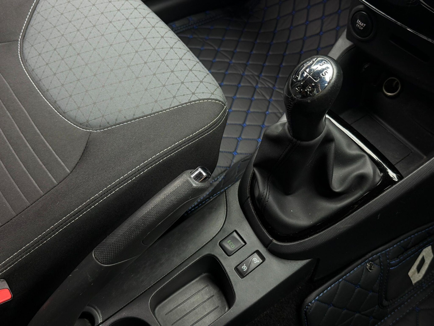 Used Renault Clio for sale - 78135498: Photo 22