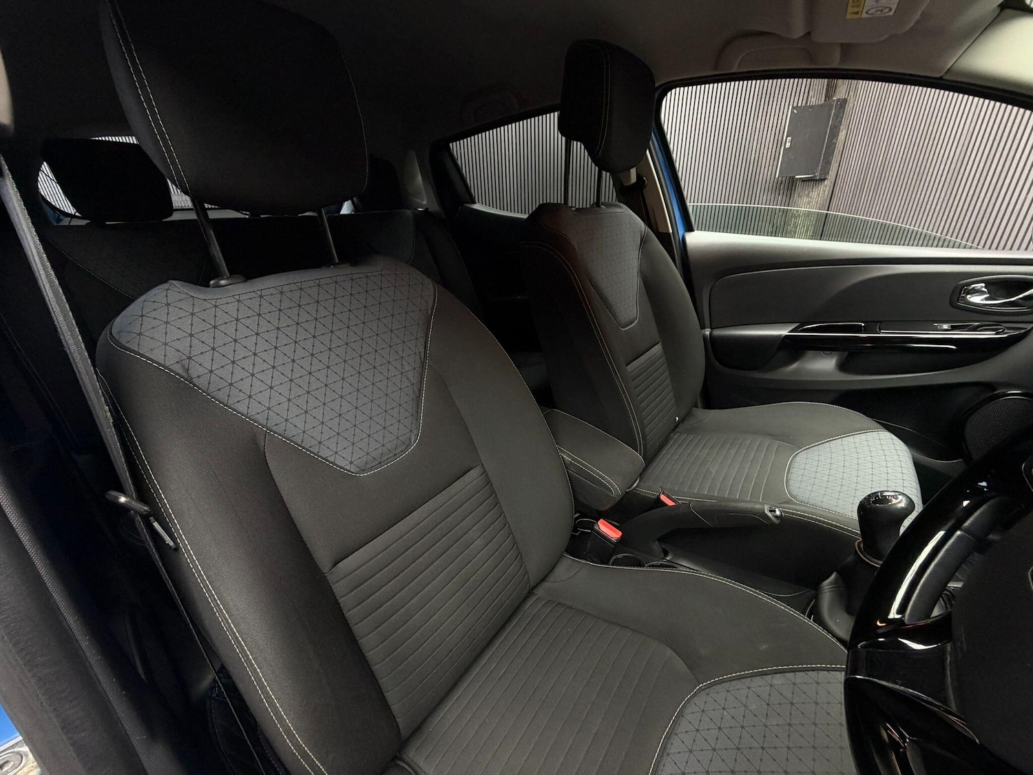 Used Renault Clio for sale - 78135498: Photo 24