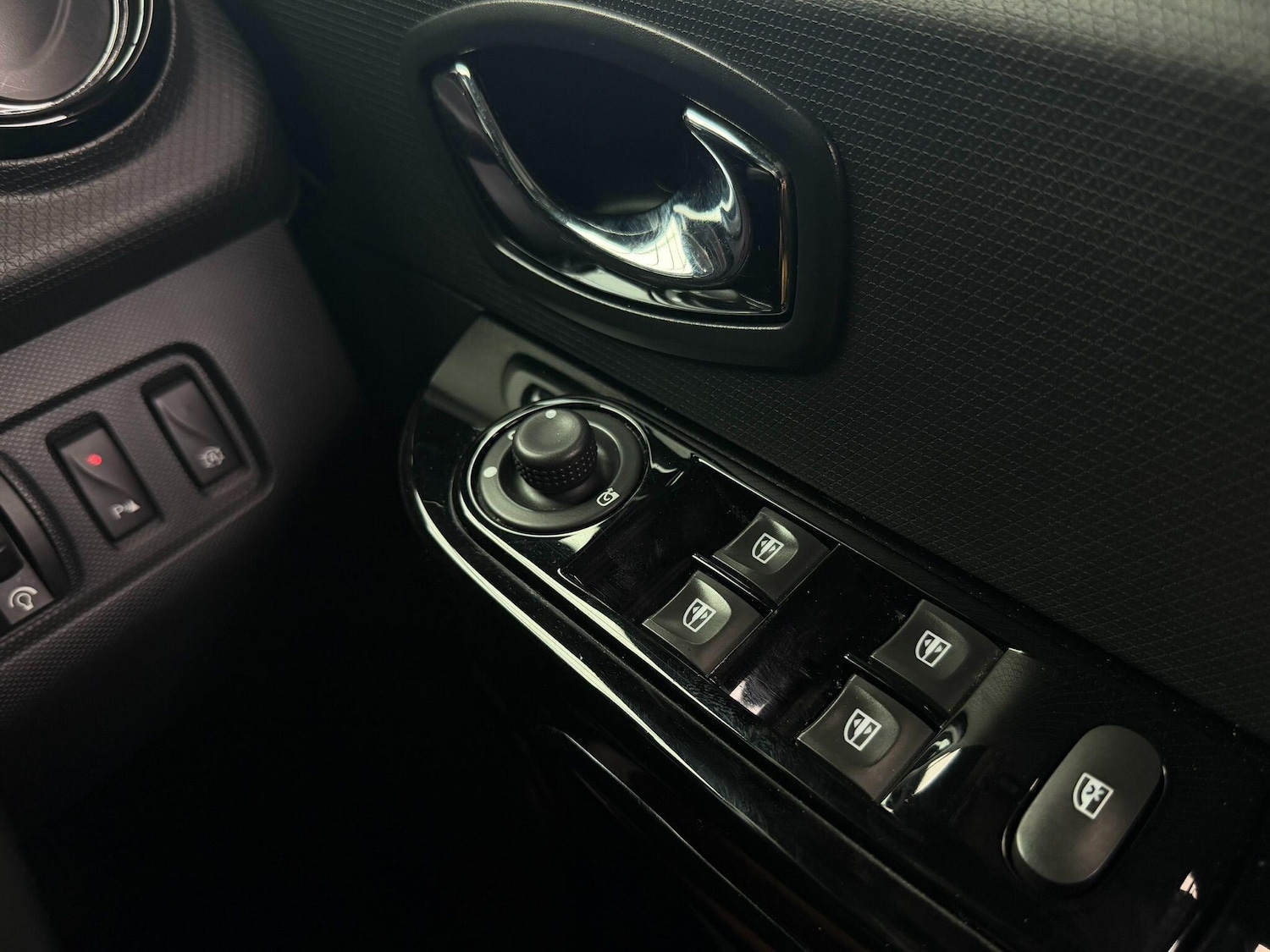 Used Renault Clio for sale - 78135498: Photo 37