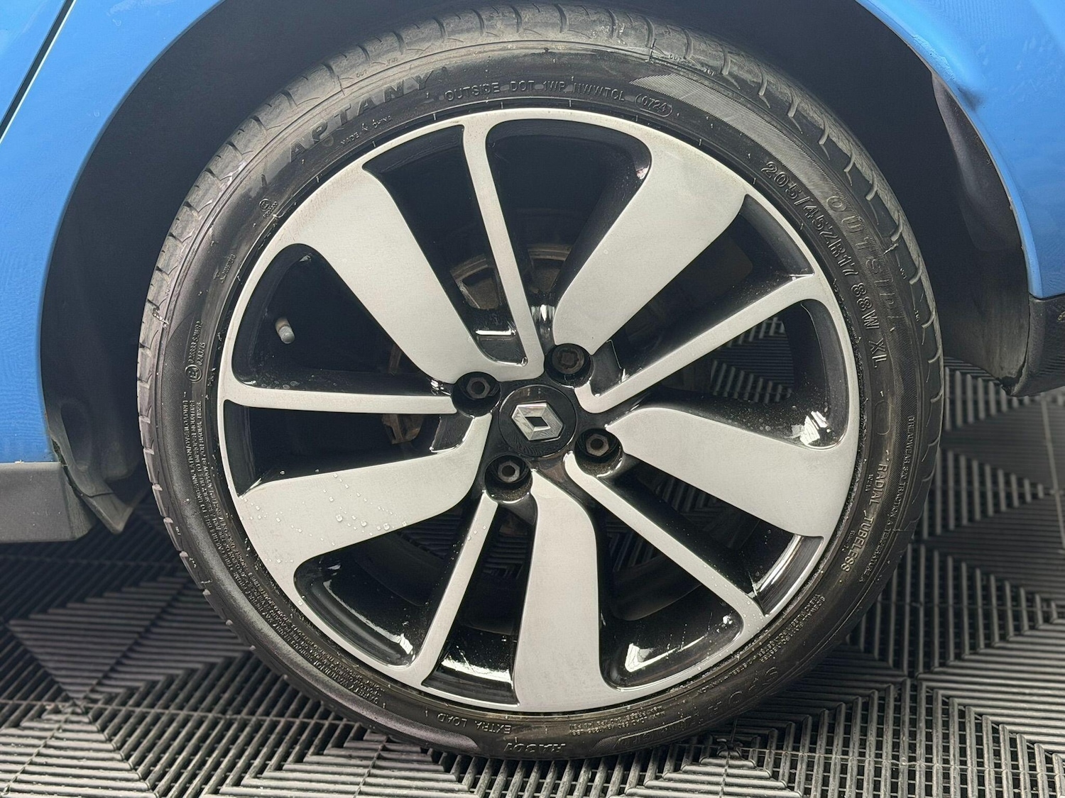 Used Renault Clio for sale - 78135498: Photo 39