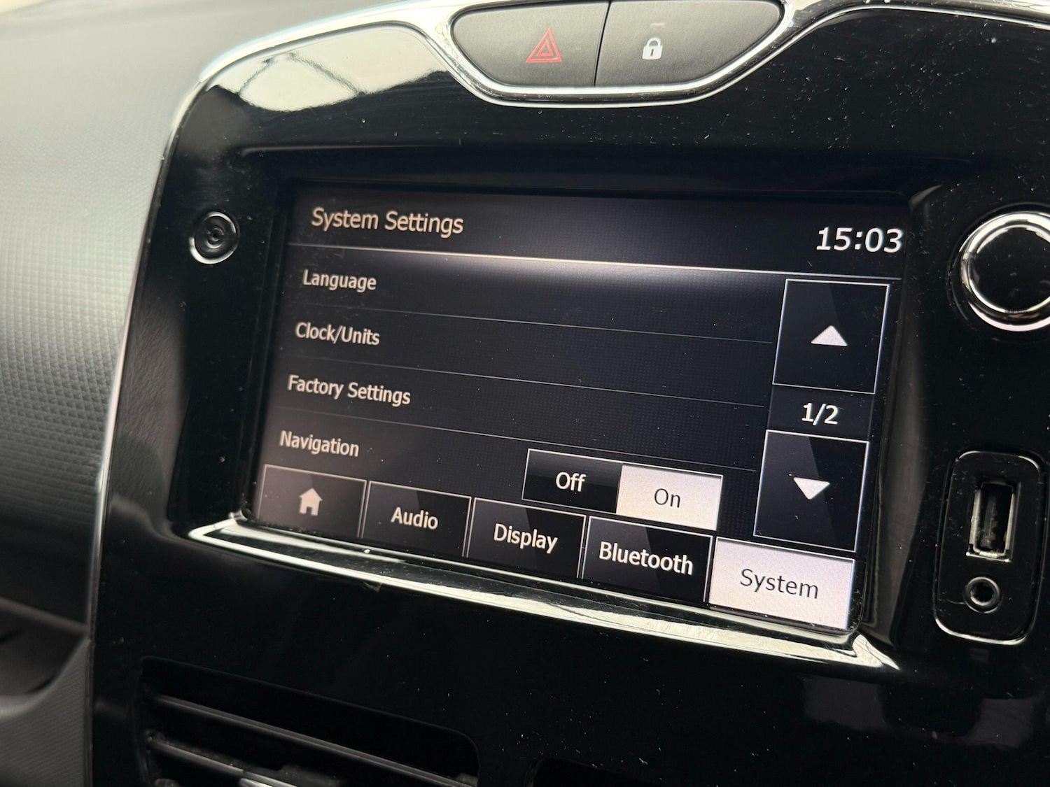 Used Renault Clio for sale - 78135498: Photo 48