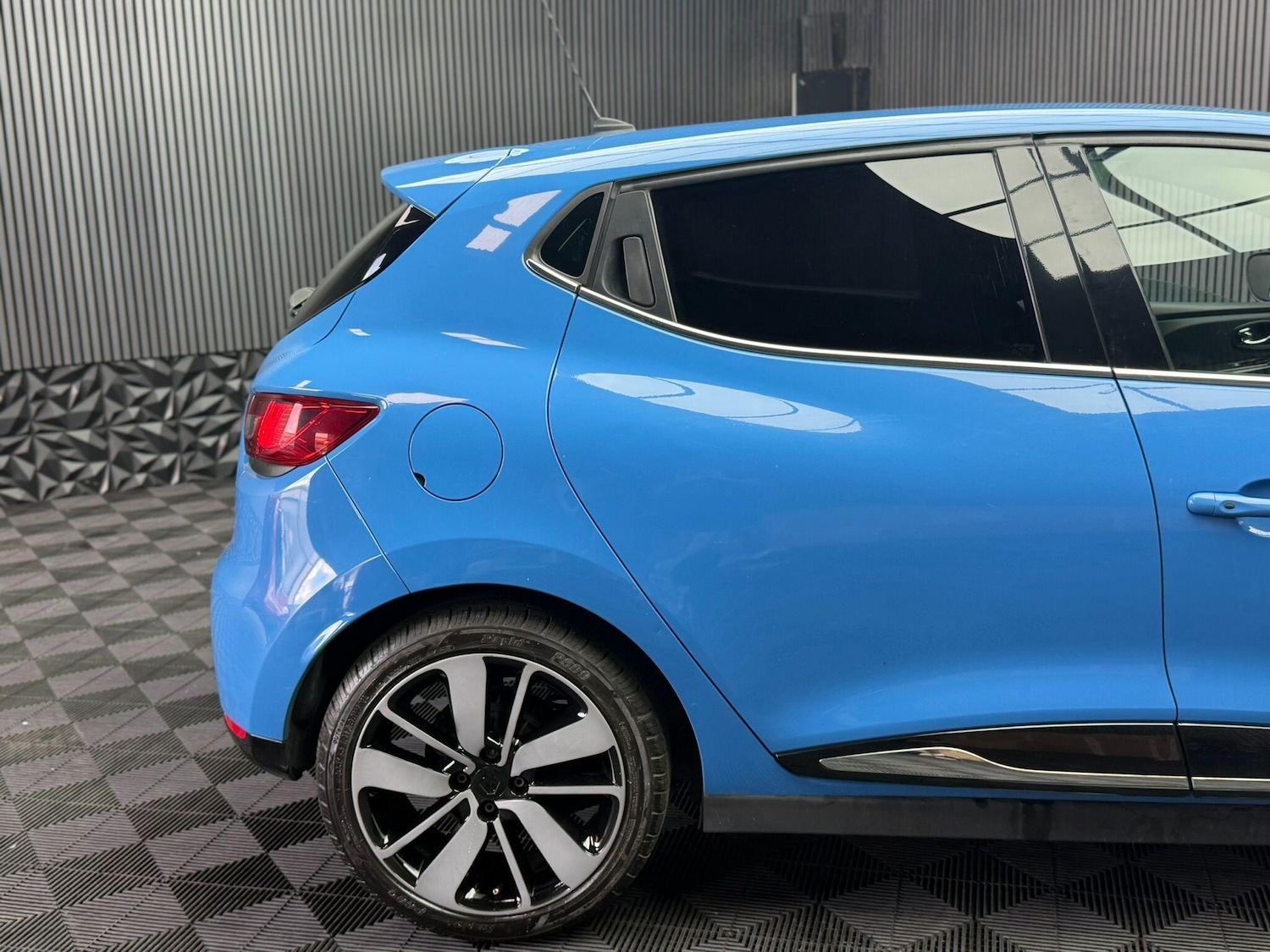 Used Renault Clio for sale - 78135498: Photo 5