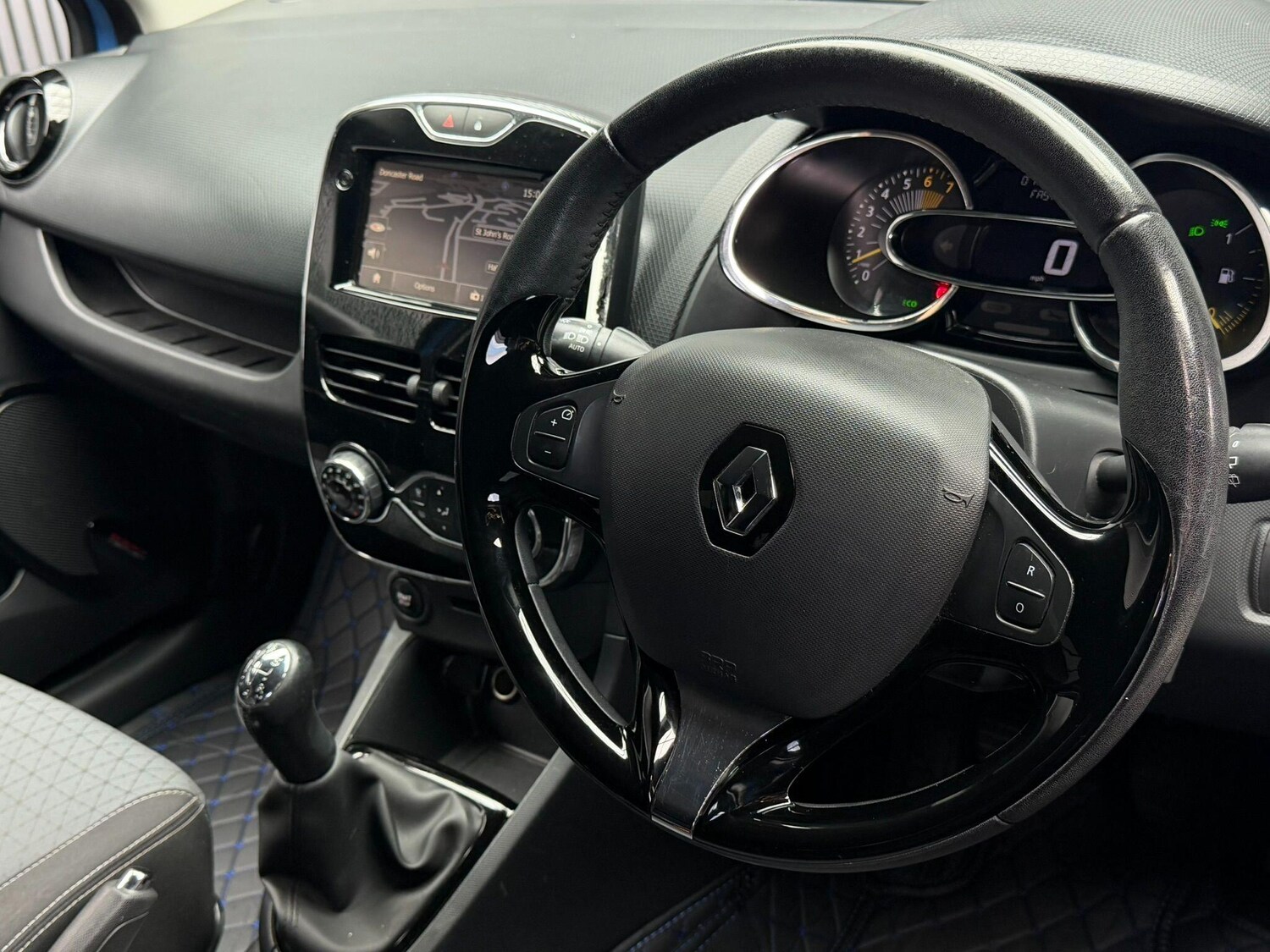 Used Renault Clio for sale - 78135498: Photo 51