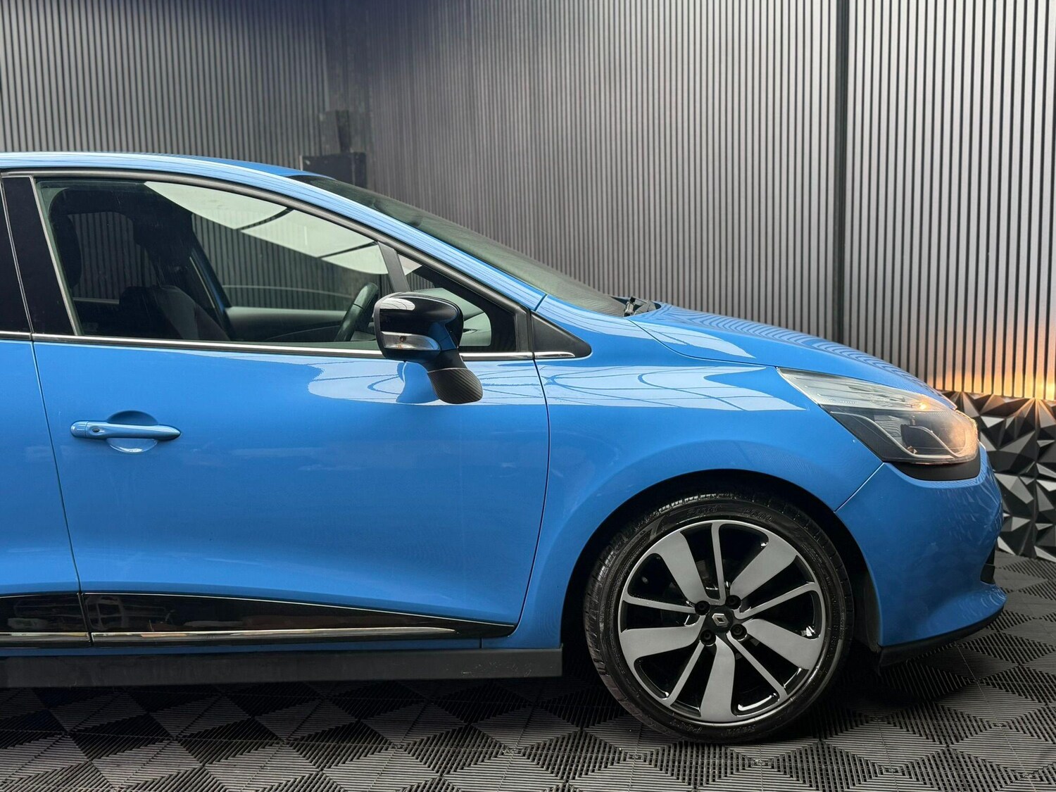 Used Renault Clio for sale - 78135498: Photo 56