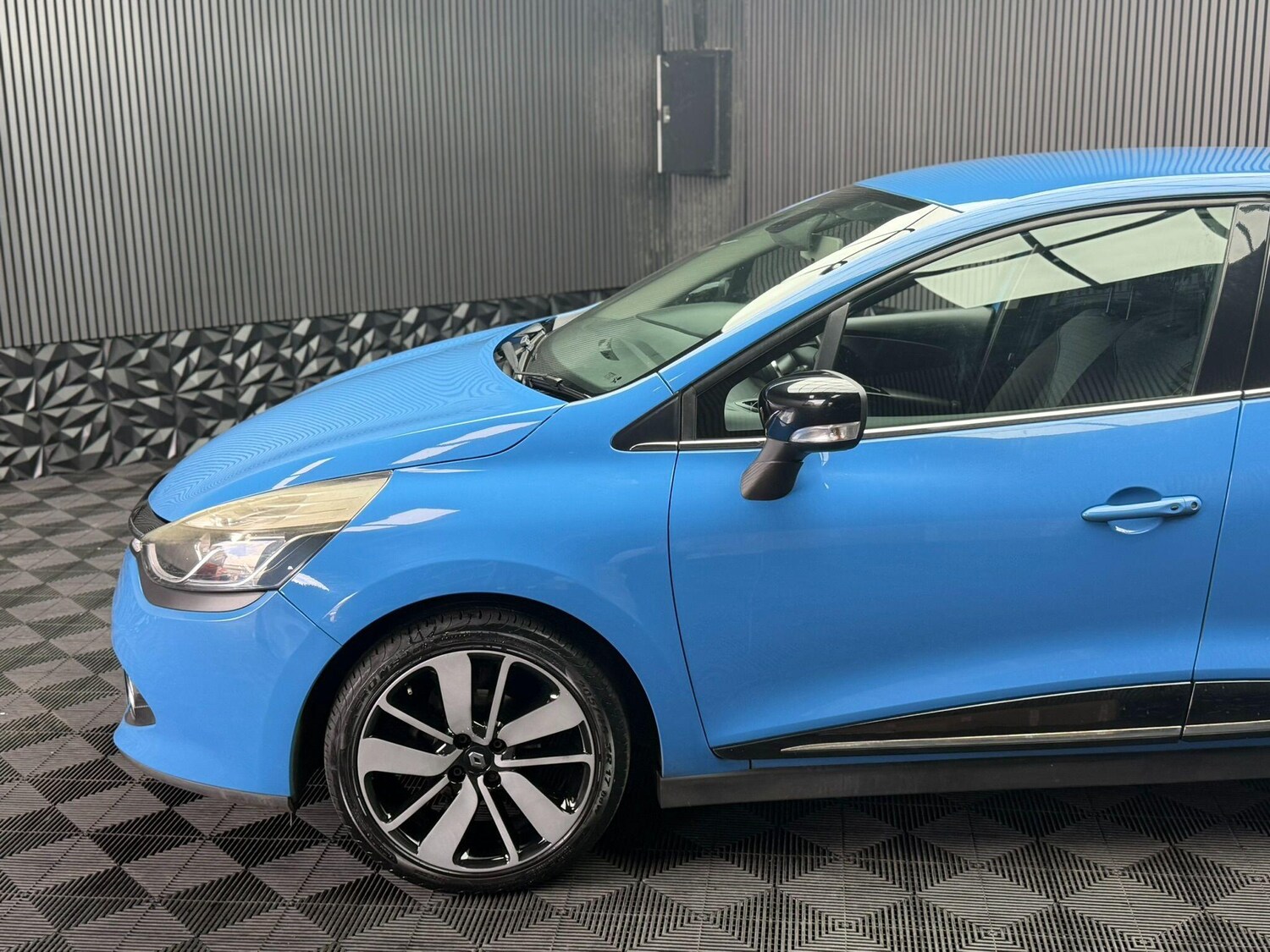 Used Renault Clio for sale - 78135498: Photo 59