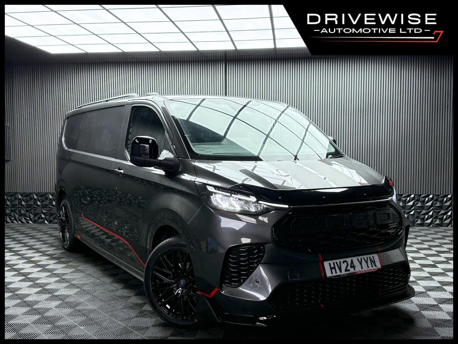 Used Ford Transit Custom 2024 for sale - 76633942: Photo 1