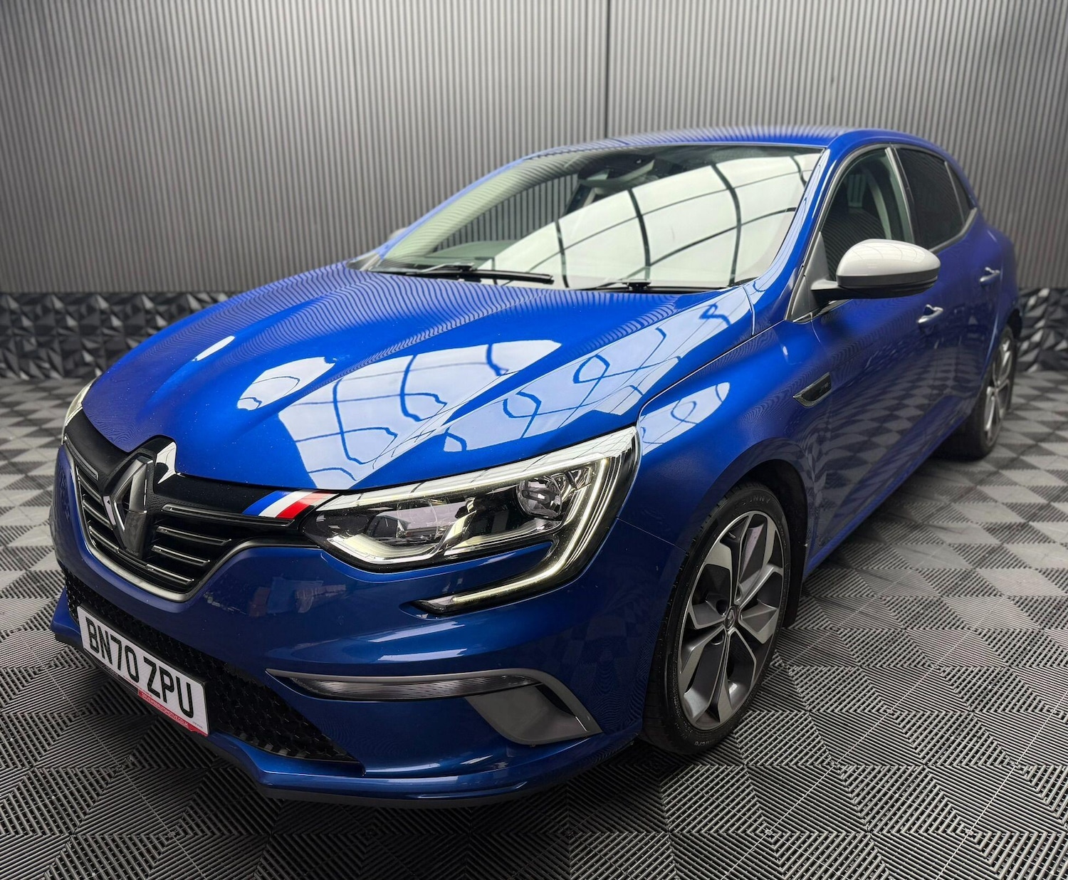 Used Renault Megane 2020 for sale - 76633899: Photo 14