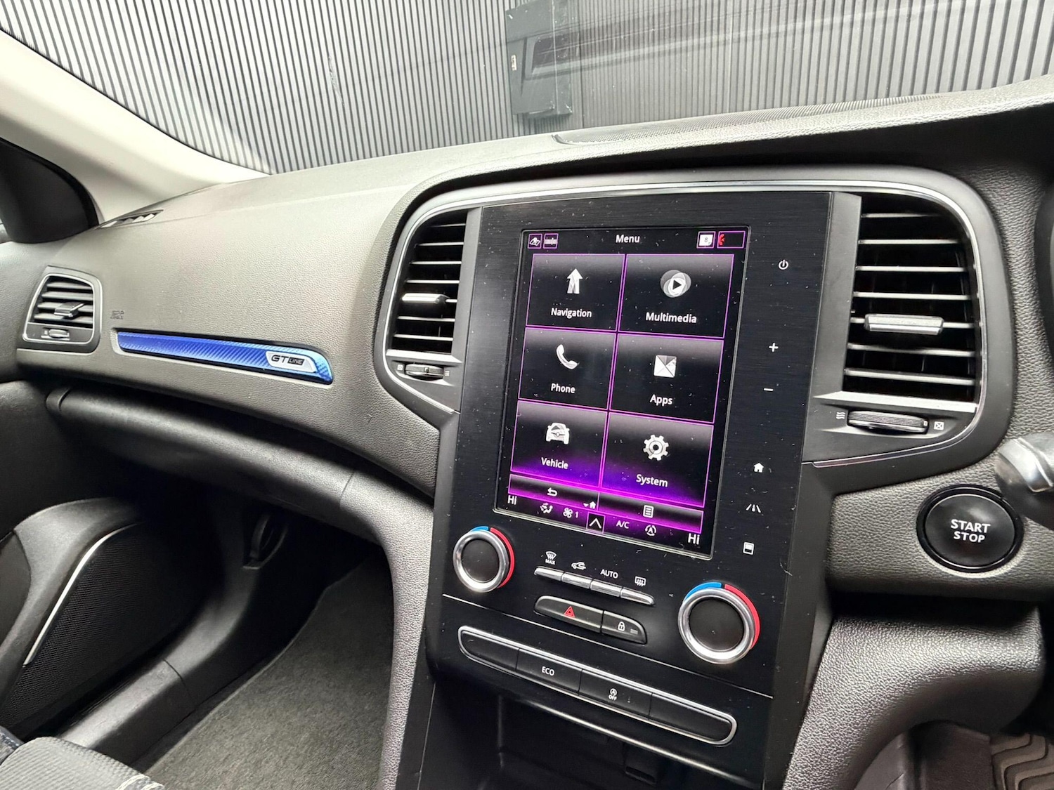 Used Renault Megane 2020 for sale - 76633899: Photo 40