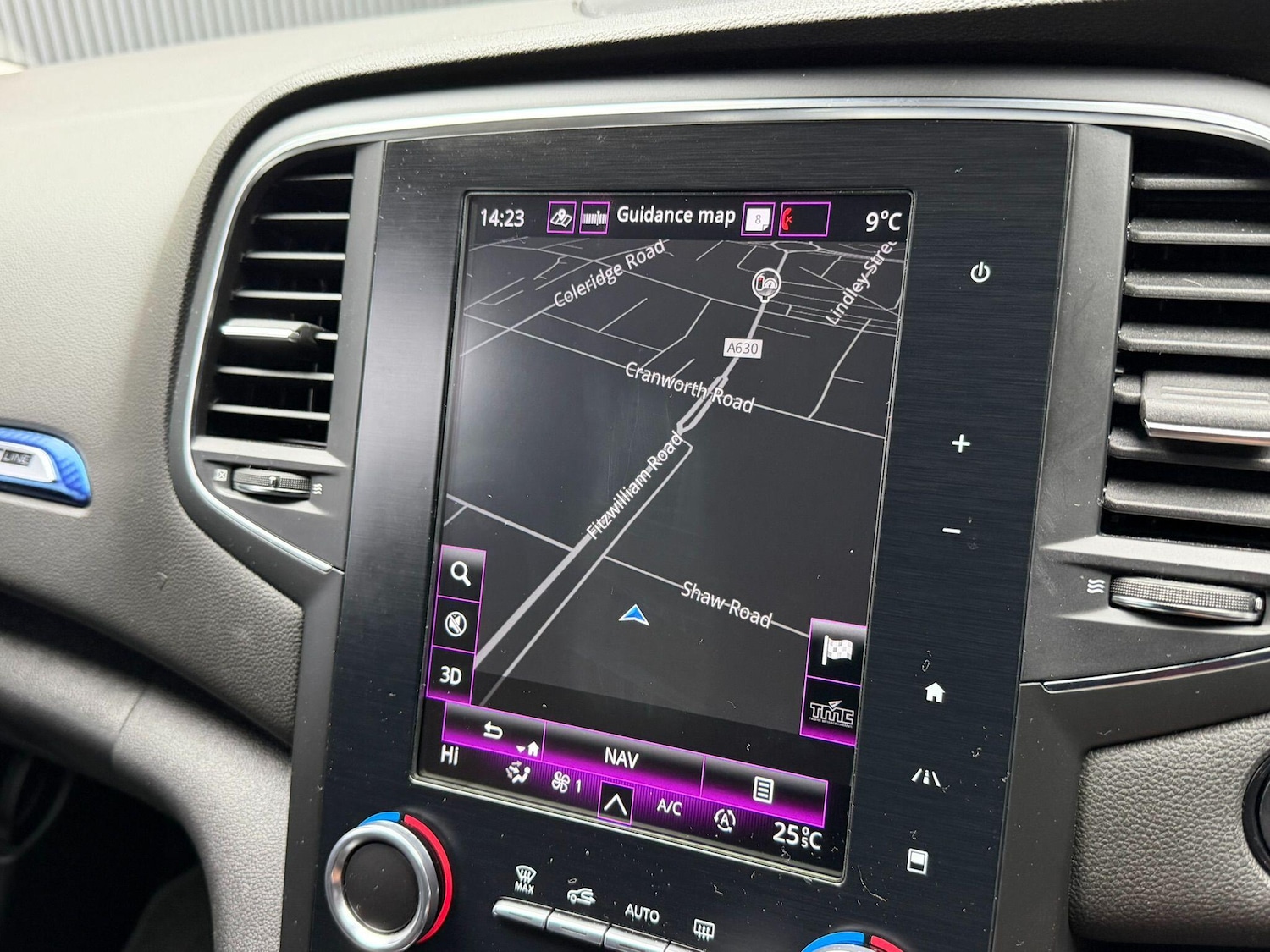 Used Renault Megane 2020 for sale - 76633899: Photo 42