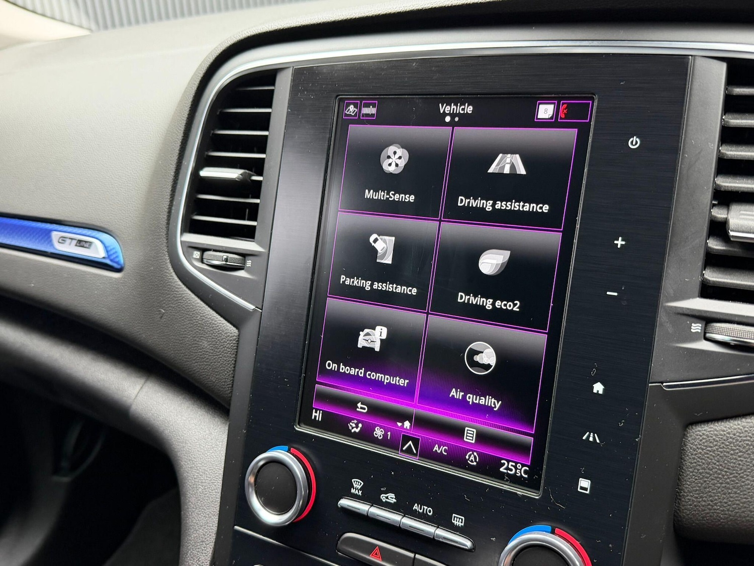 Used Renault Megane 2020 for sale - 76633899: Photo 46