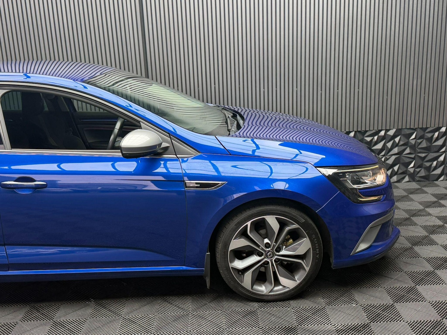 Used Renault Megane 2020 for sale - 76633899: Photo 56
