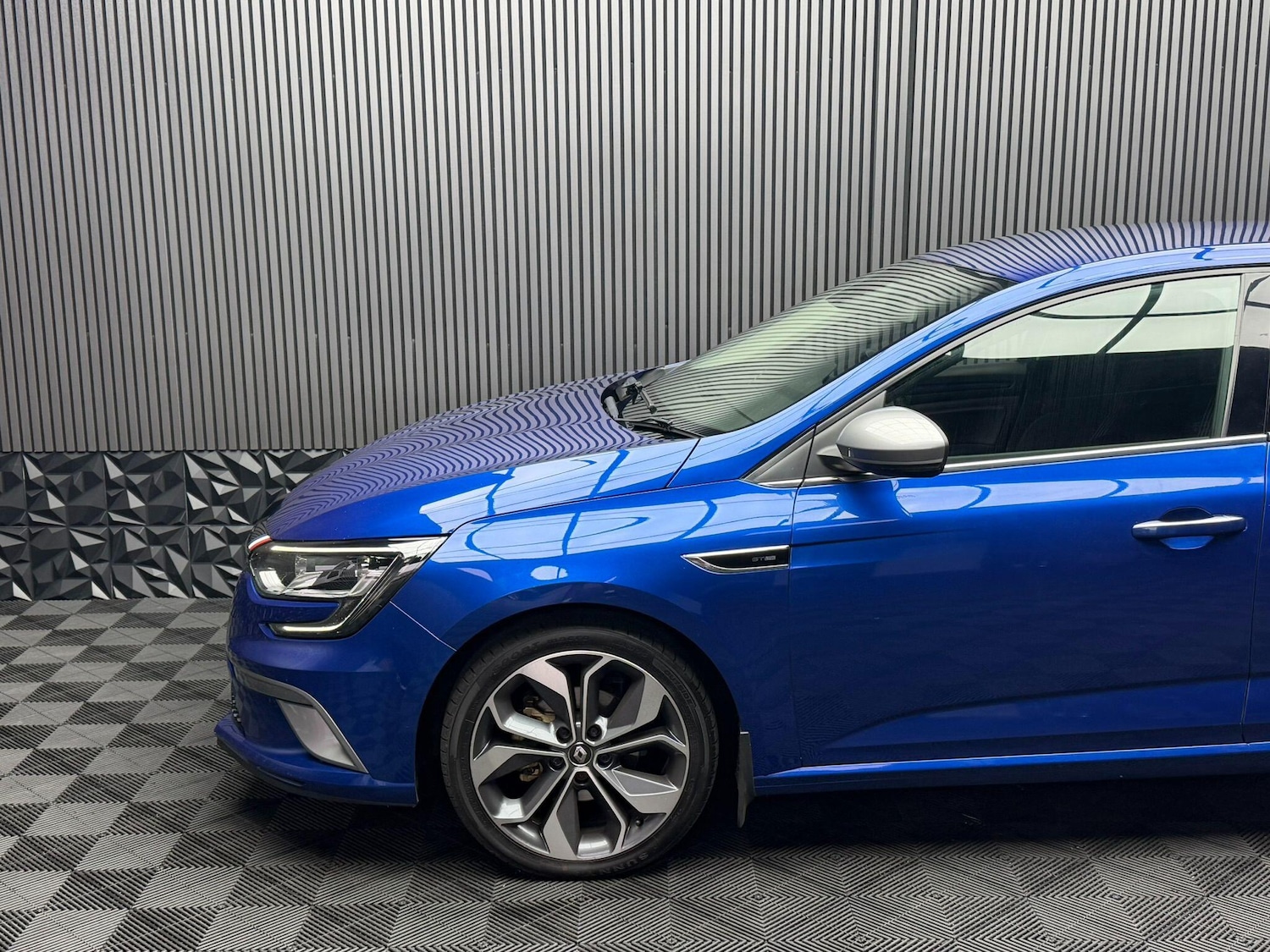 Used Renault Megane 2020 for sale - 76633899: Photo 57