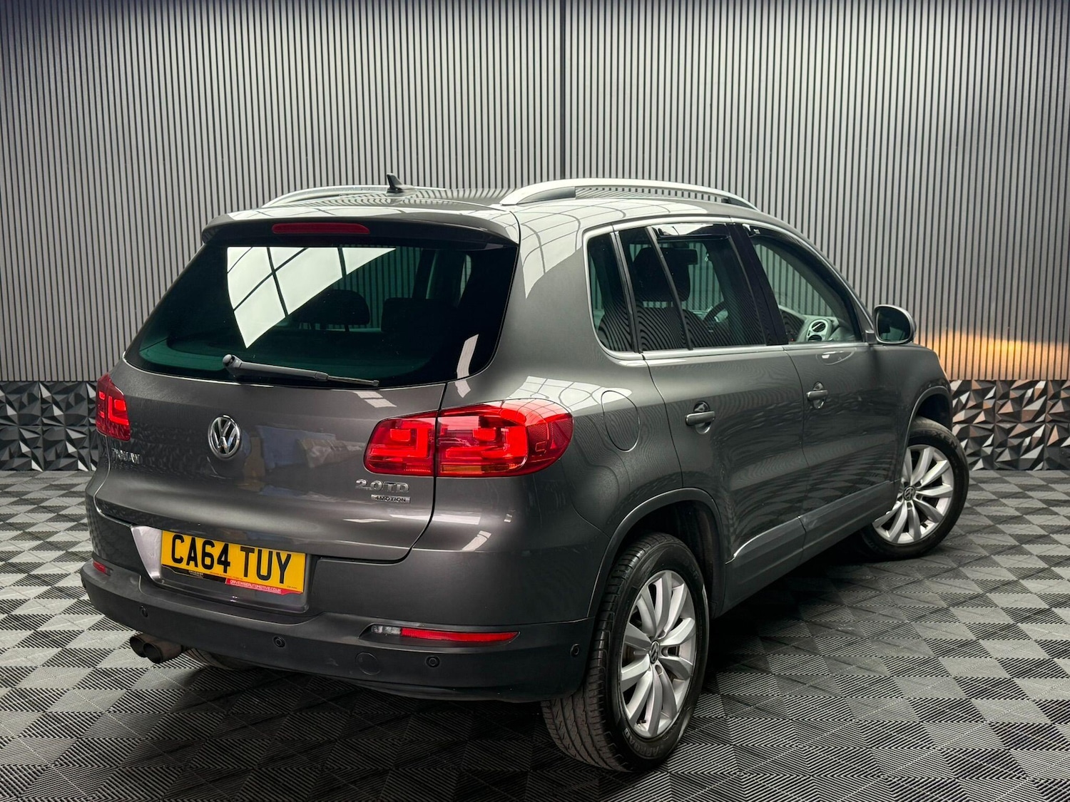 Used Volkswagen Tiguan 2015 for sale - 76592345: Photo 19