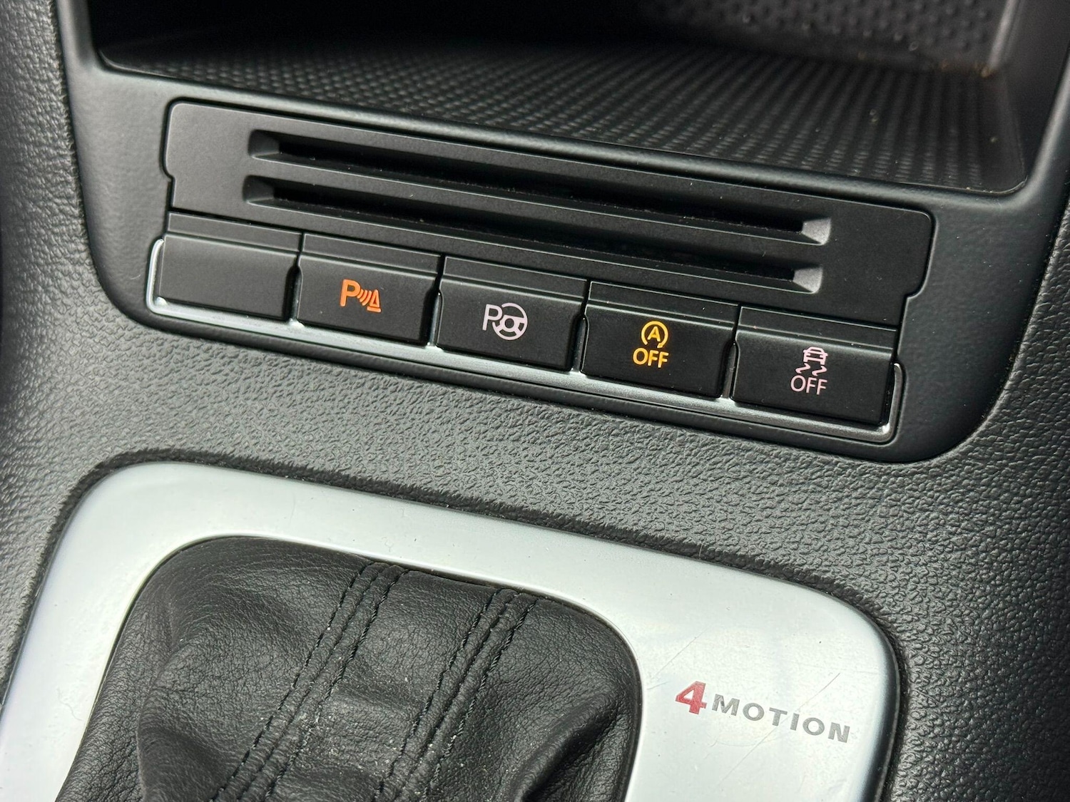 Used Volkswagen Tiguan 2015 for sale - 76592345: Photo 31