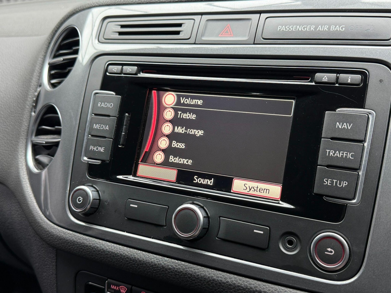 Used Volkswagen Tiguan 2015 for sale - 76592345: Photo 49