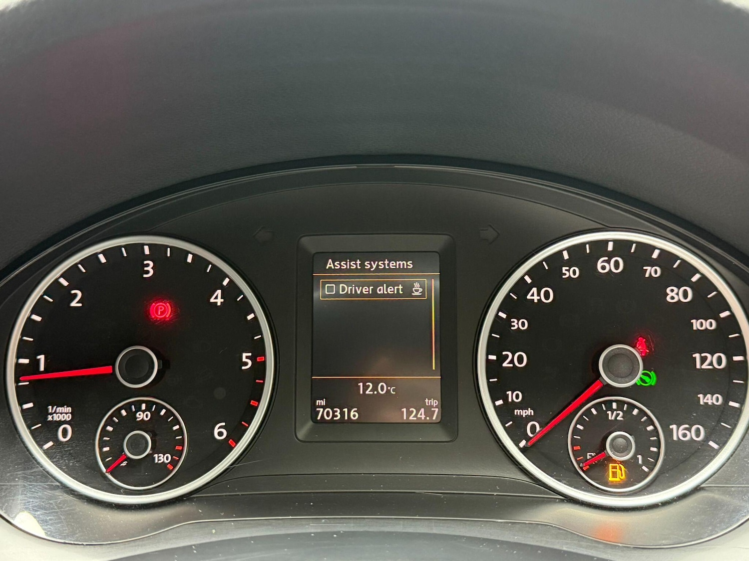 Used Volkswagen Tiguan 2015 for sale - 76592345: Photo 50