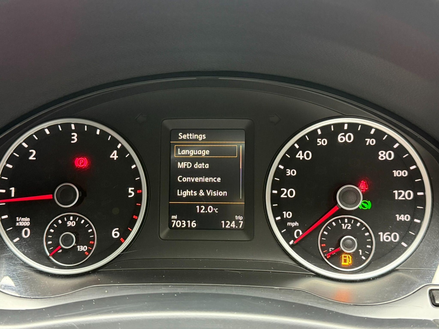 Used Volkswagen Tiguan 2015 for sale - 76592345: Photo 51