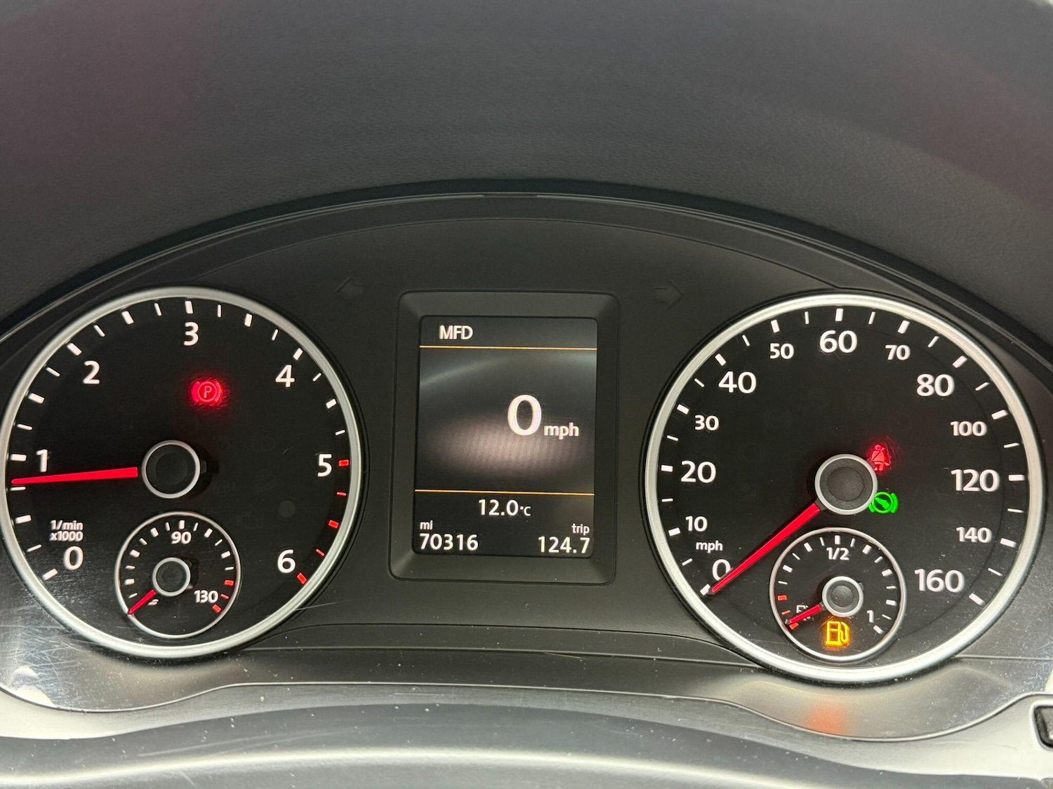 Used Volkswagen Tiguan 2015 for sale - 76592345: Photo 52