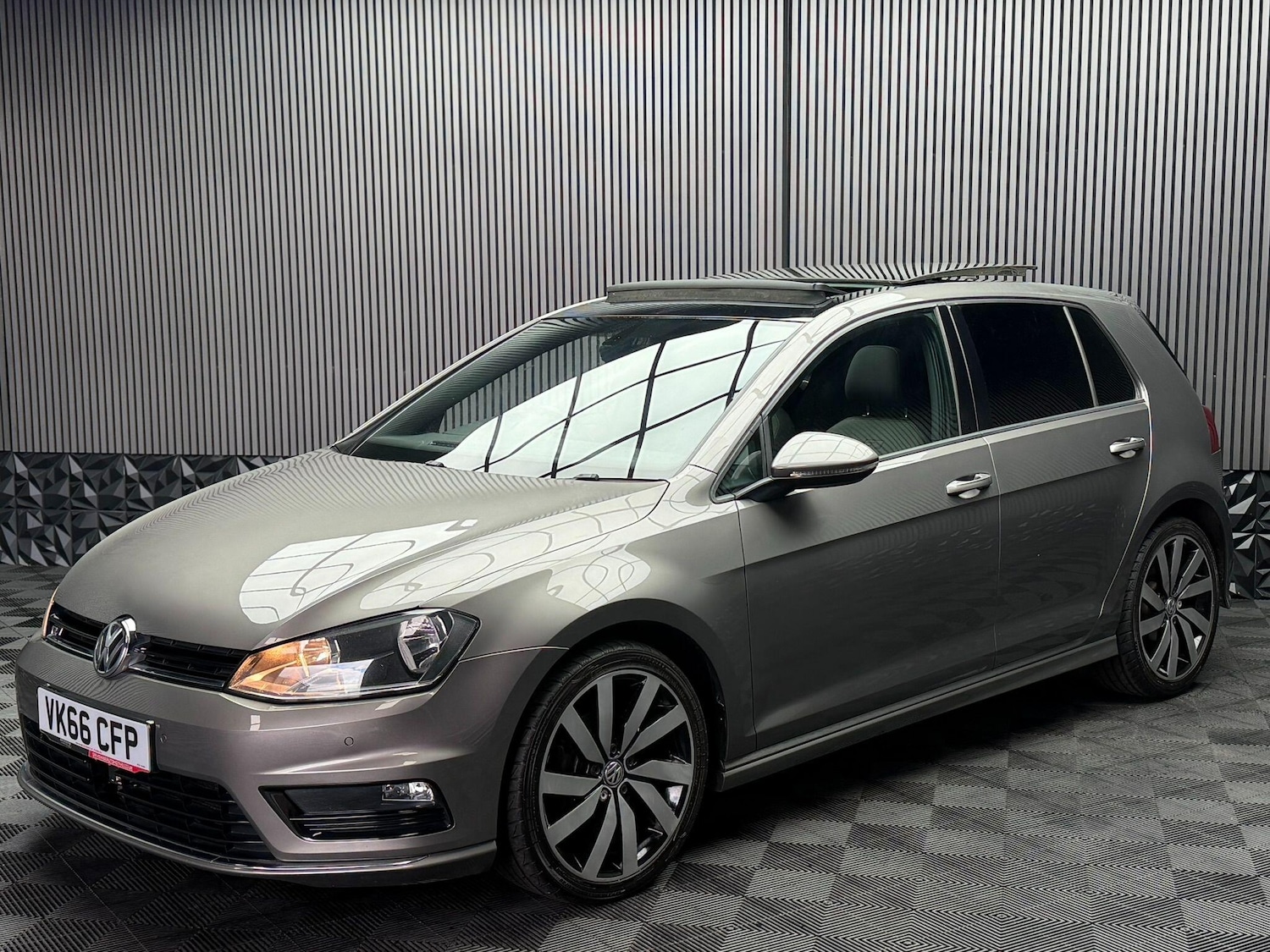 Used Volkswagen Golf for sale - 78135959: Photo 10