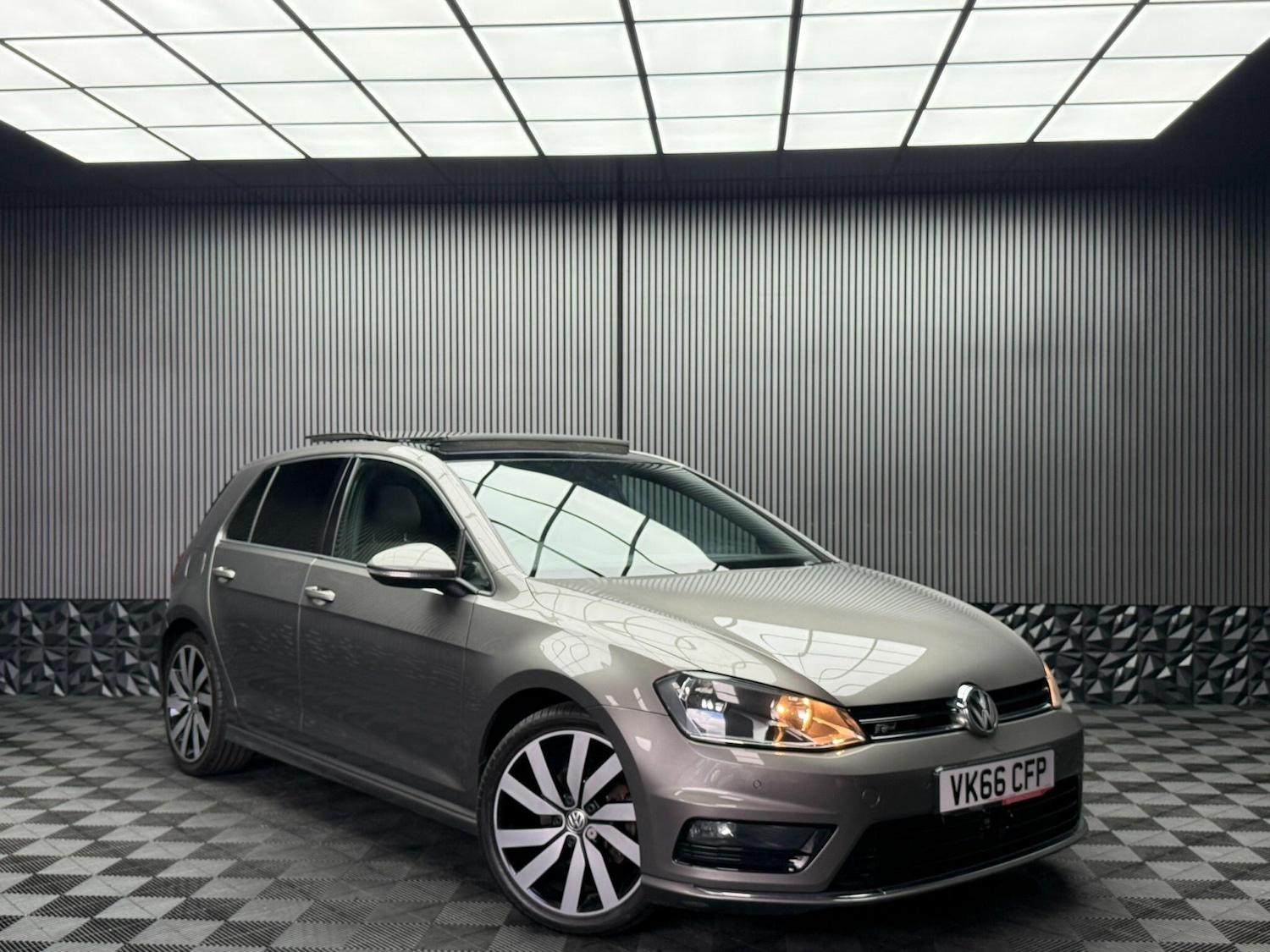 Used Volkswagen Golf for sale - 78135959: Photo 6