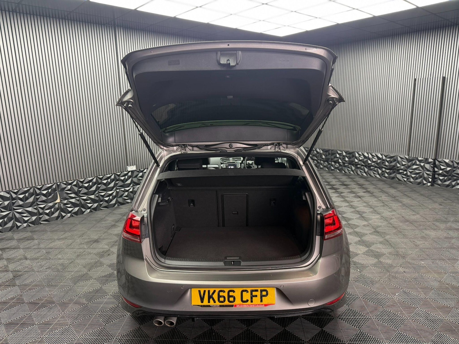 Used Volkswagen Golf for sale - 78135959: Photo 63